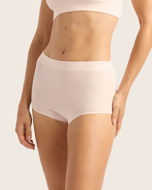 Boody Full Low Leg Briefs In LYOLYTE Fabric in Powder Pink