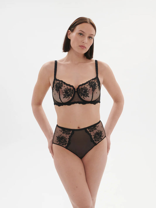 Intrigue Retro Brief