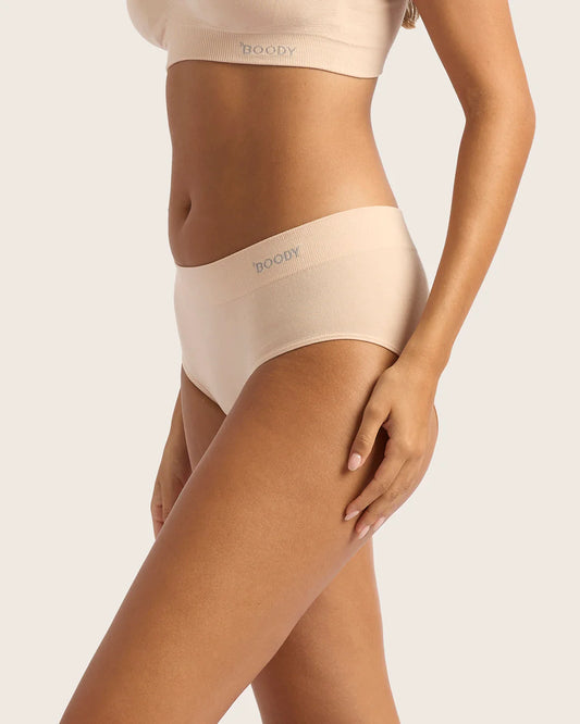 Boody Midi Briefs in Shell
